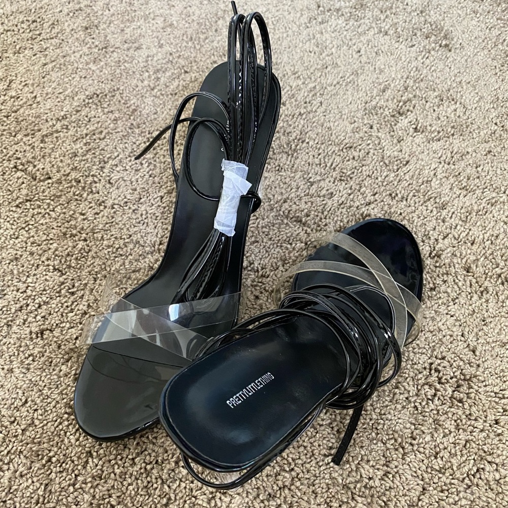 Brand new Pretty little thing Black heels